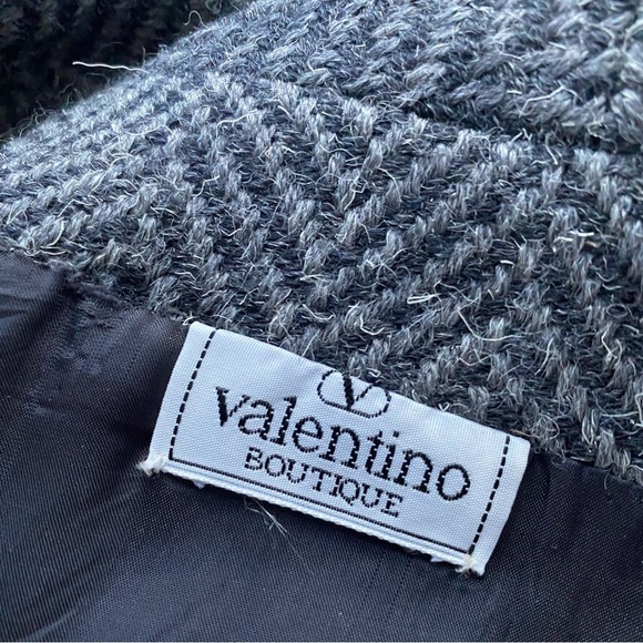 VTG VALENTINO Boutique Blazer Jacket and Skirt Wool Suit 2 Piece - Picture 11 of 13